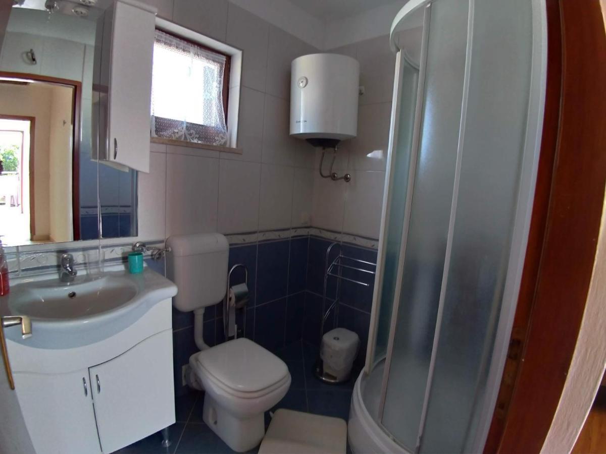 Apartment Njivice 15904B المظهر الخارجي الصورة